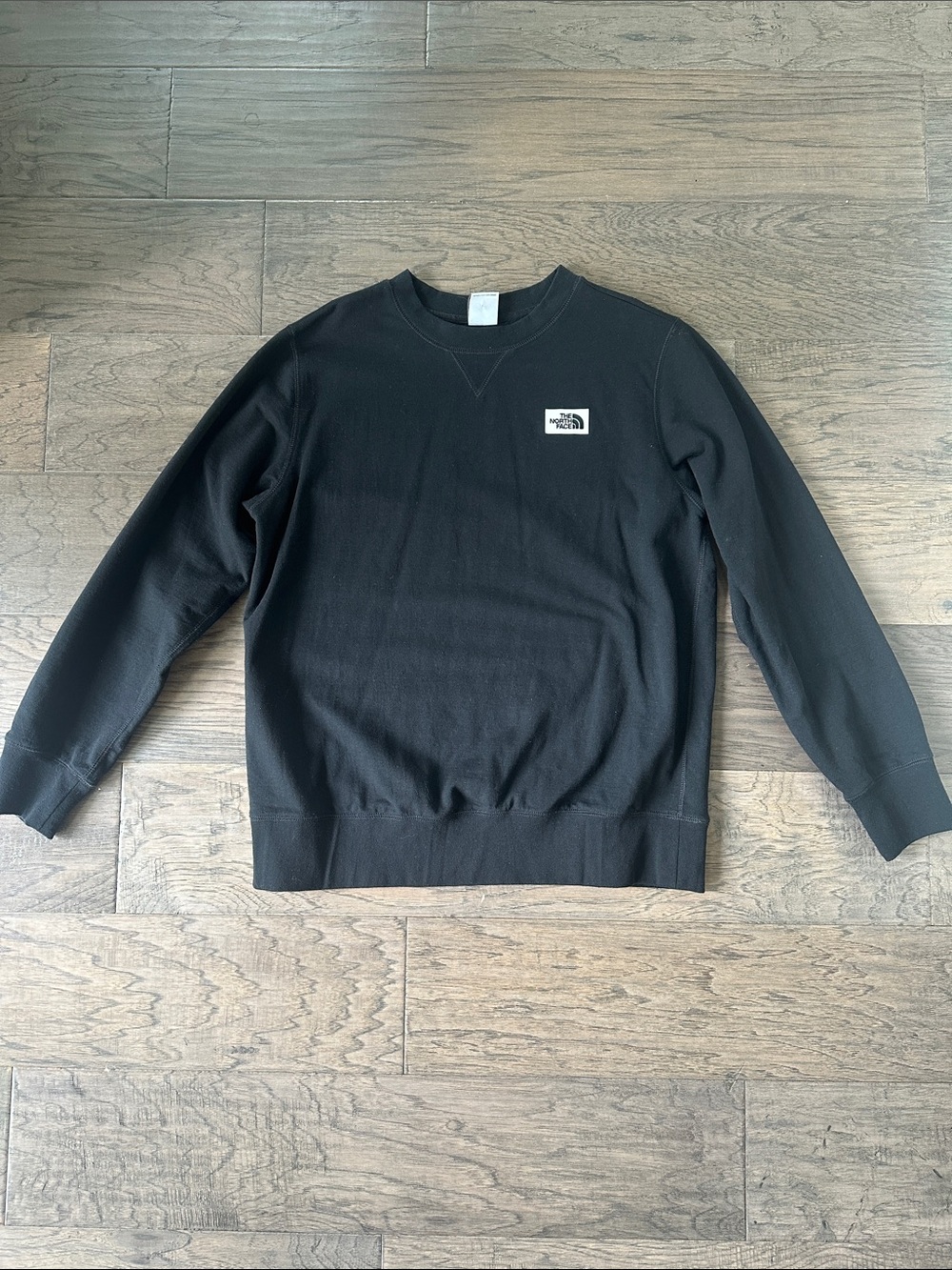 The North Face-fleece Heritage Black Crewneck Sweatshirt-Women’s Large